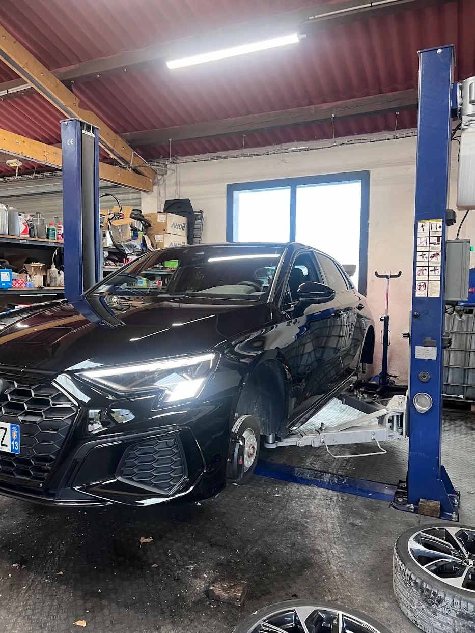 Garage Auto-Services Express 13 à Venelles